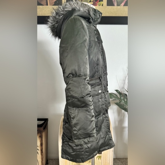 Maralyn & Me,, size M, silvery dark grey coat, Faux Fur(silky soft,) Hood, NWT - Picture 1 of 6